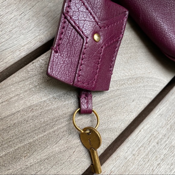 YVES SAINT LAURENT Magenta Shoulder Bag - Picture 9 of 10